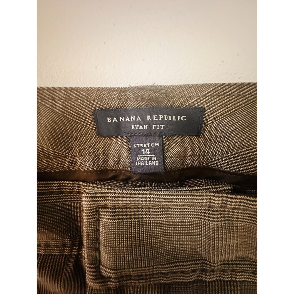 Banana Republic Ryan Fit Women's Pleated Plaid Bermuda Shorts Brown Size 14